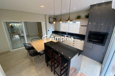 Sobrado &agrave; venda - 265m&sup2; - FAG