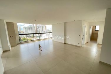 Apartamento para alugar - 111m&sup2; - CENTRO