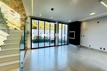 Sobrado &agrave; venda - 245m&sup2; - VILA INDUSTRIAL