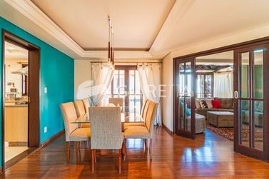 Sobrado &agrave; venda - 436m&sup2; - CENTRO