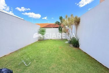 Sobrado &agrave; venda - 165m&sup2; - JARDIM GISELA