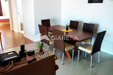 Apartamento &agrave; venda - 75m&sup2; - CENTRO