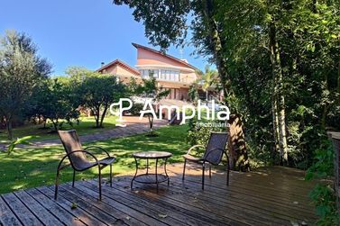 Sobrado &agrave; venda - 630m&sup2; - Regi&atilde;o do Lago