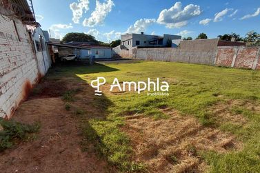 Terreno &agrave; venda - 1000m&sup2; - Vila Ga&uacute;cha