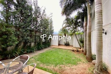 Sobrado &agrave; venda - 173m&sup2; - Recanto Tropical