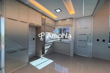 Casa &agrave; venda - 120m&sup2; - Centro