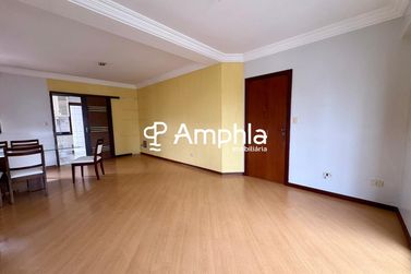 Apartamento &agrave; venda - 112m&sup2; - Centro