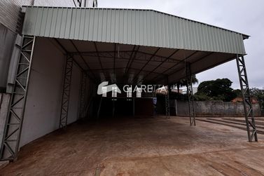 Ponto Comercial para alugar - 285m&sup2; - CENTRO