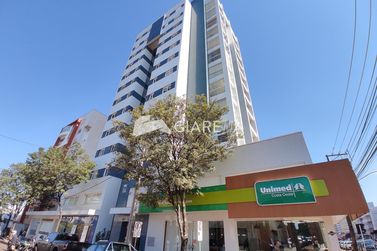 Apartamento &agrave; venda - 147m&sup2; - CENTRO