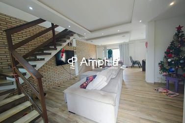 Sobrado &agrave; venda - 204m&sup2; - Universit&aacute;rio