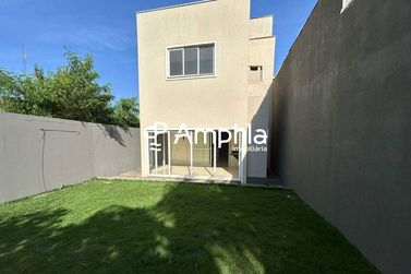 Sobrado &agrave; venda - 168m&sup2; - Centro
