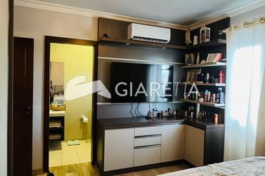 Sobrado &agrave; venda - 255m&sup2; - JARDIM LA SALLE