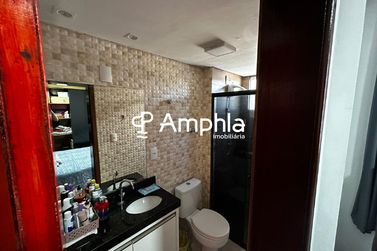 Apartamento &agrave; venda - 74m&sup2; - Centro
