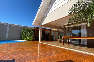 Sobrado &agrave; venda - 370m&sup2; - Ana Paula