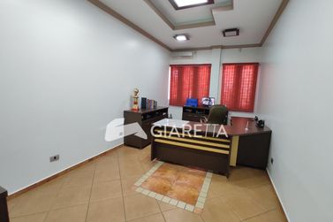 Sala Comercial para alugar - 440m&sup2; - CENTRO