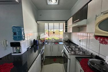 Sobrado &agrave; venda - 279m&sup2; - JARDIM COOPAGRO