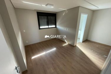 Apartamento para alugar - 110m&sup2; - CENTRO