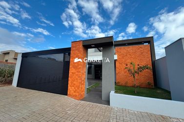 Casa &agrave; venda - 137m&sup2; - VILA BECKER