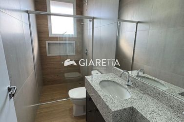 Apartamento para alugar - 110m&sup2; - CENTRO
