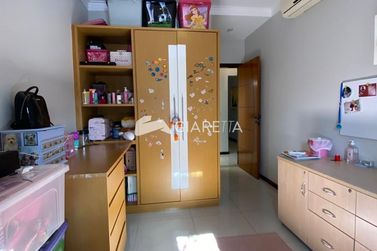 Casa &agrave; venda - 214m&sup2; - CENTRO