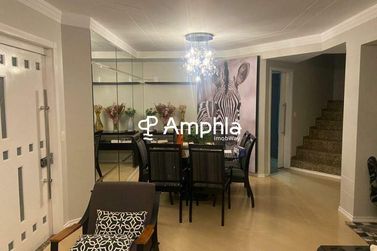 Apartamento &agrave; venda - 236m&sup2; - Centro
