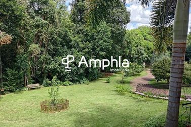 Sobrado &agrave; venda - 630m&sup2; - Regi&atilde;o do Lago
