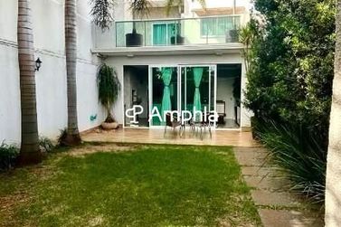 Sobrado &agrave; venda - 173m&sup2; - Recanto Tropical