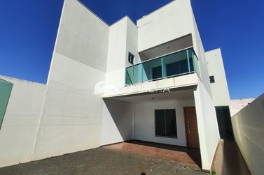 Sobrado &agrave; venda - 120m&sup2; - JARDIM CONCORDIA