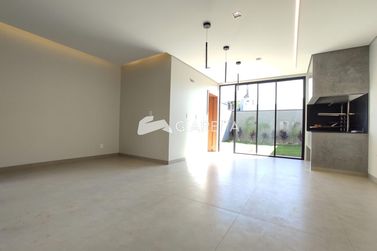 Sobrado &agrave; venda - 162m&sup2; - JARDIM GISELA