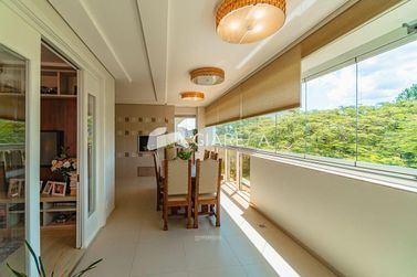 Apartamento &agrave; venda - 197m&sup2; - CENTRO