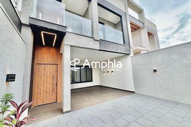 Sobrado &agrave; venda - 217m&sup2; - Recanto Tropical