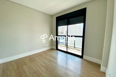 Apartamento &agrave; venda - 204m&sup2; - Centro
