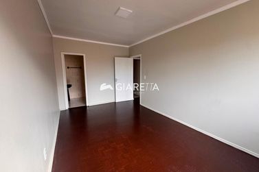 Apartamento para alugar - 122m&sup2; - CENTRO
