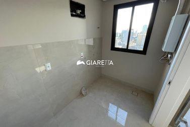 Apartamento para alugar - 110m&sup2; - CENTRO