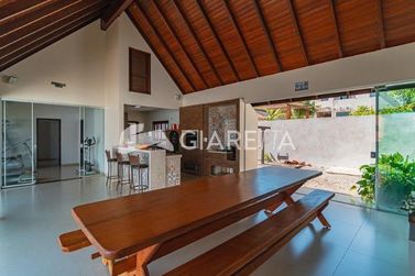 Sobrado &agrave; venda - 436m&sup2; - CENTRO