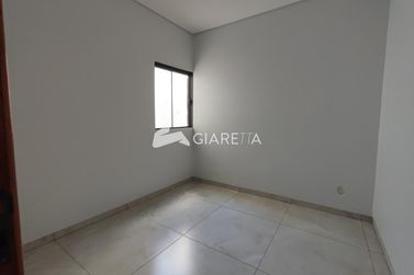Casa &agrave; venda - 68m&sup2; - JARDIM PINHEIRINHO