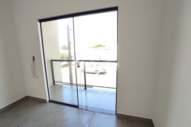 Sobrado &agrave; venda - 102m&sup2; - JARDIM S&Atilde;O FRANCISCO