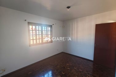 Casa para alugar - 120m&sup2; - JARDIM GISELA