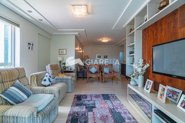Apartamento &agrave; venda - 197m&sup2; - CENTRO