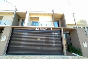 Sobrado &agrave; venda - 130m&sup2; - JARDIM PANCERA