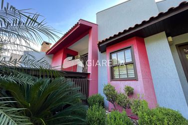 Casa para alugar - 341m&sup2; - JARDIM LA SALLE