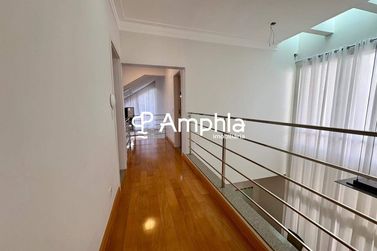 Casa &agrave; venda - 300m&sup2; - FAG