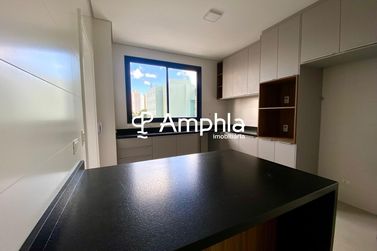 Apartamento &agrave; venda - 204m&sup2; - Centro