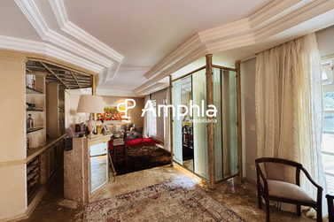 Casa &agrave; venda - 369m&sup2; - Centro