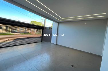 Sobrado &agrave; venda - 130m&sup2; - JARDIM PANCERA