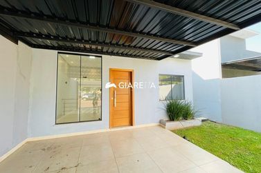 Sobrado para alugar - 115m&sup2; - JARDIM PARIZOTTO