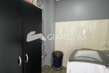 Sobrado &agrave; venda - 132m&sup2; - JARDIM PANCERA