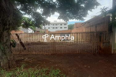 Terreno &agrave; venda - 585m&sup2; - Vila Ga&uacute;cha