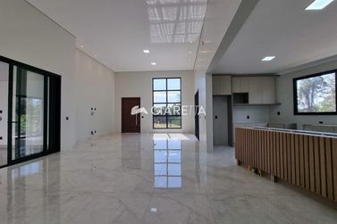 Casa &agrave; venda - 330m&sup2; - VILA INDUSTRIAL