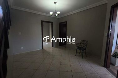 Sobrado &agrave; venda - 317m&sup2; - Recanto Tropical